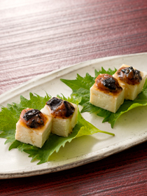 豆腐の梅海苔ソース
